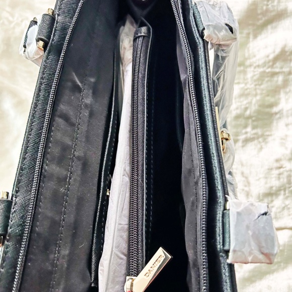 SATCHEL/SHOULDER BAG, DANIER LEATHER, BLACK, POCKETS, FRONT ACCENT LIKE A BIRKIN - Picture 15 of 16